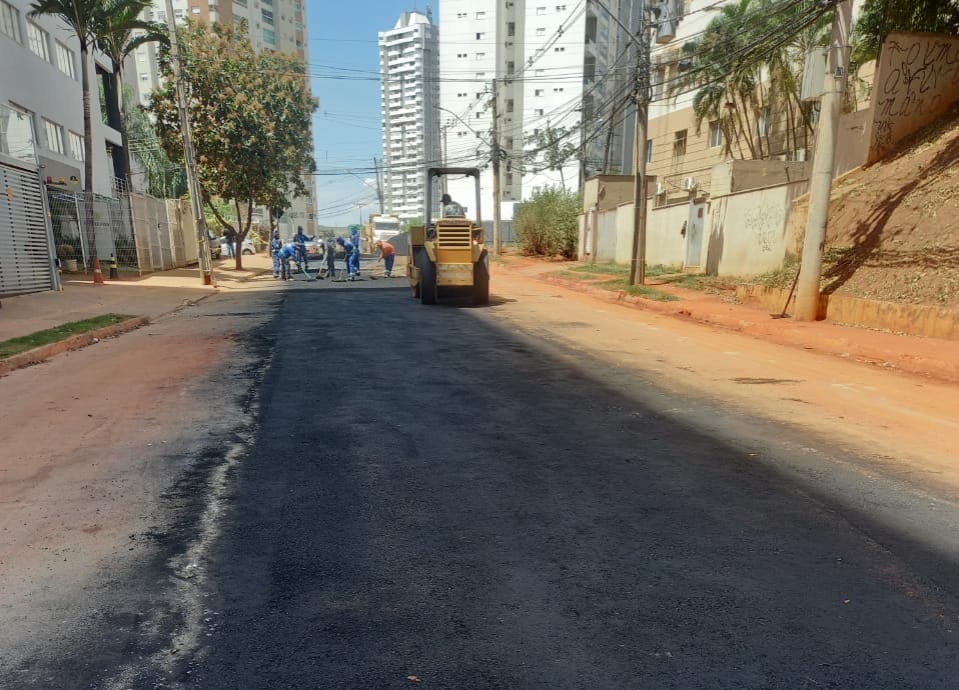 Interdição Temporária da Avenida Jamel Cecílio no Jardim Goiás devido a Crucial Obra de Drenagem