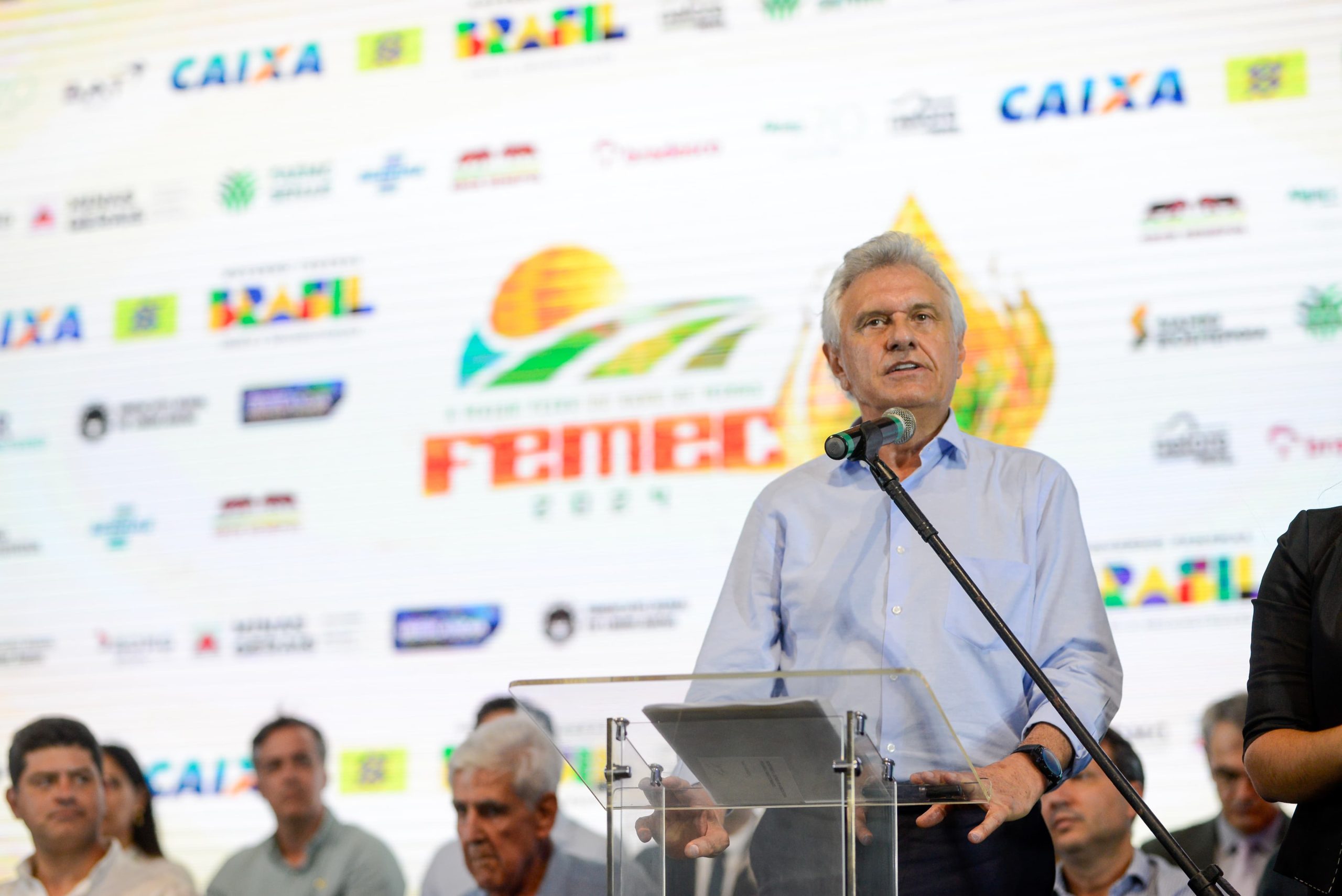 Caiado defende que agronegócio deve investir em energias renováveis