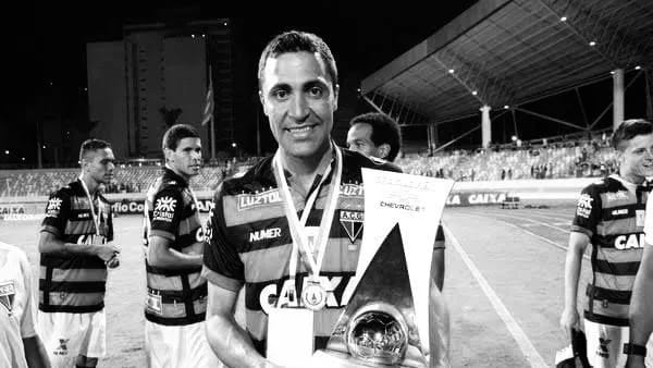 Luto pela perda do ex-Jogador do Atlético-GO, Lino de Freitas