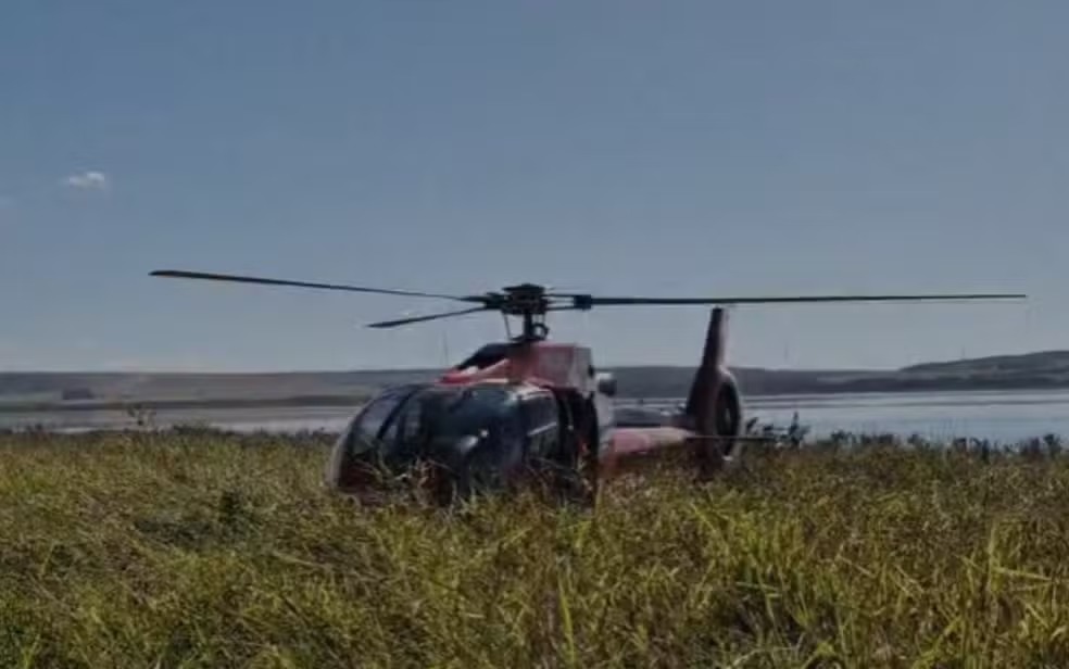 Helicóptero cai em Lagoa de Goiás e deixa três feridos, incluindo empresário de DJ Bhaskar