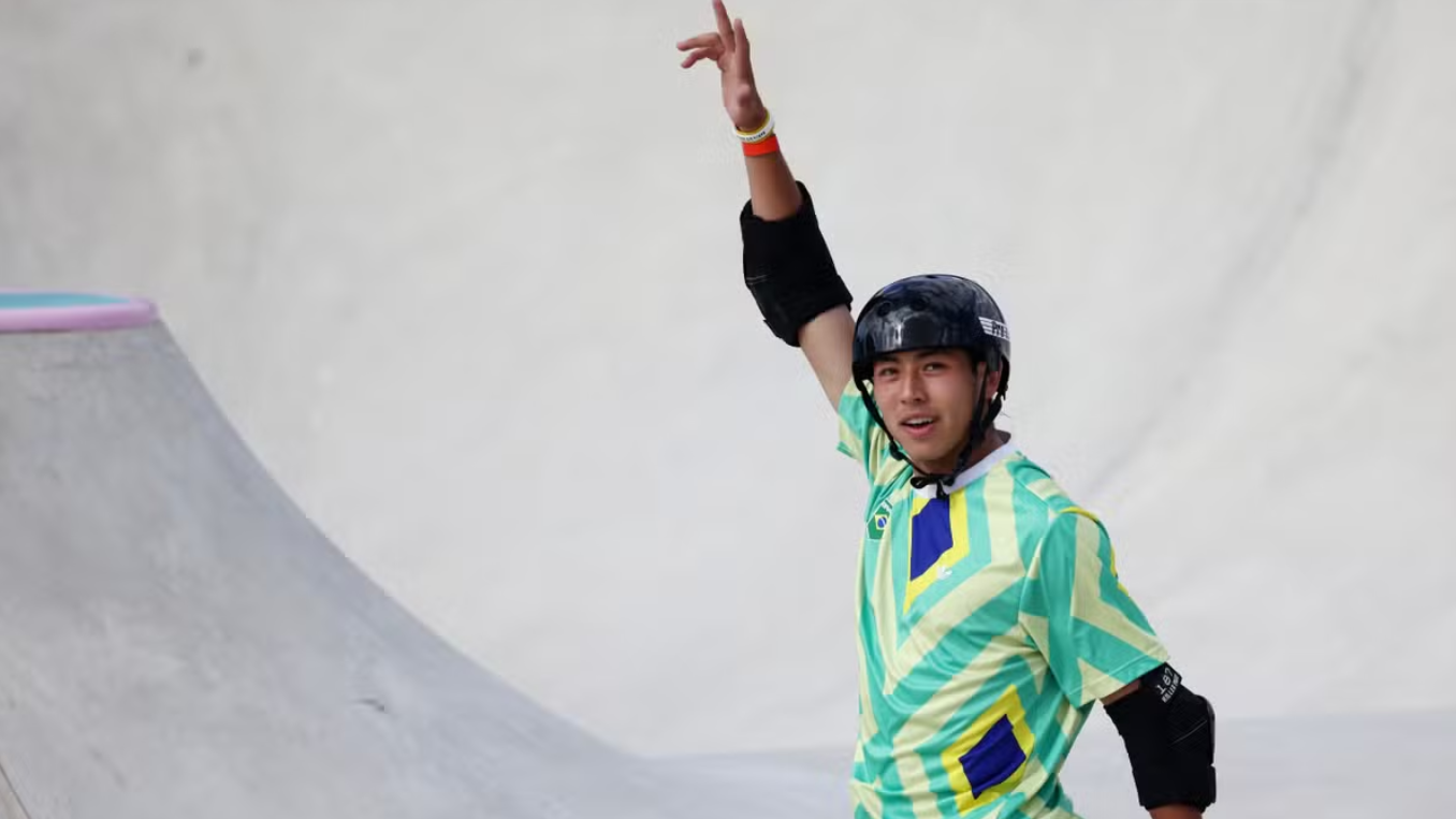 Augusto Akio, o ‘Japinha’, ganha medalha de bronze no skate park