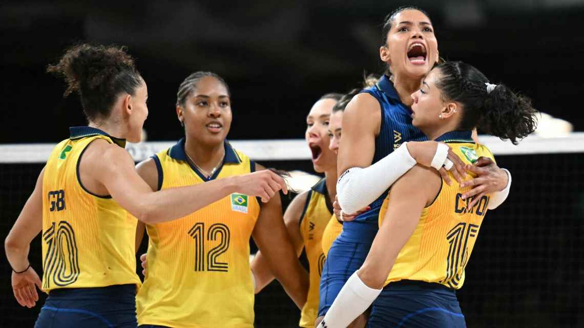 Brasil vence Japão e avança para as quartas de final do Vôlei Feminino nas Olimpíadas