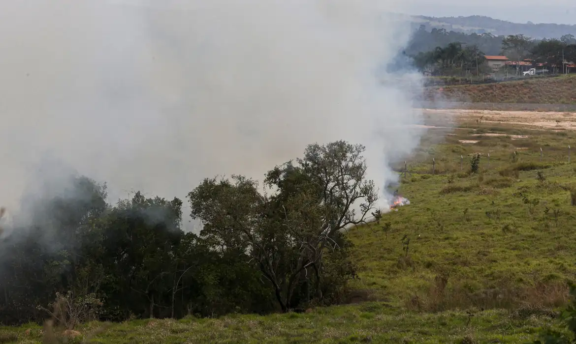 Governo federal acompanha incêndios em municípios paulistas